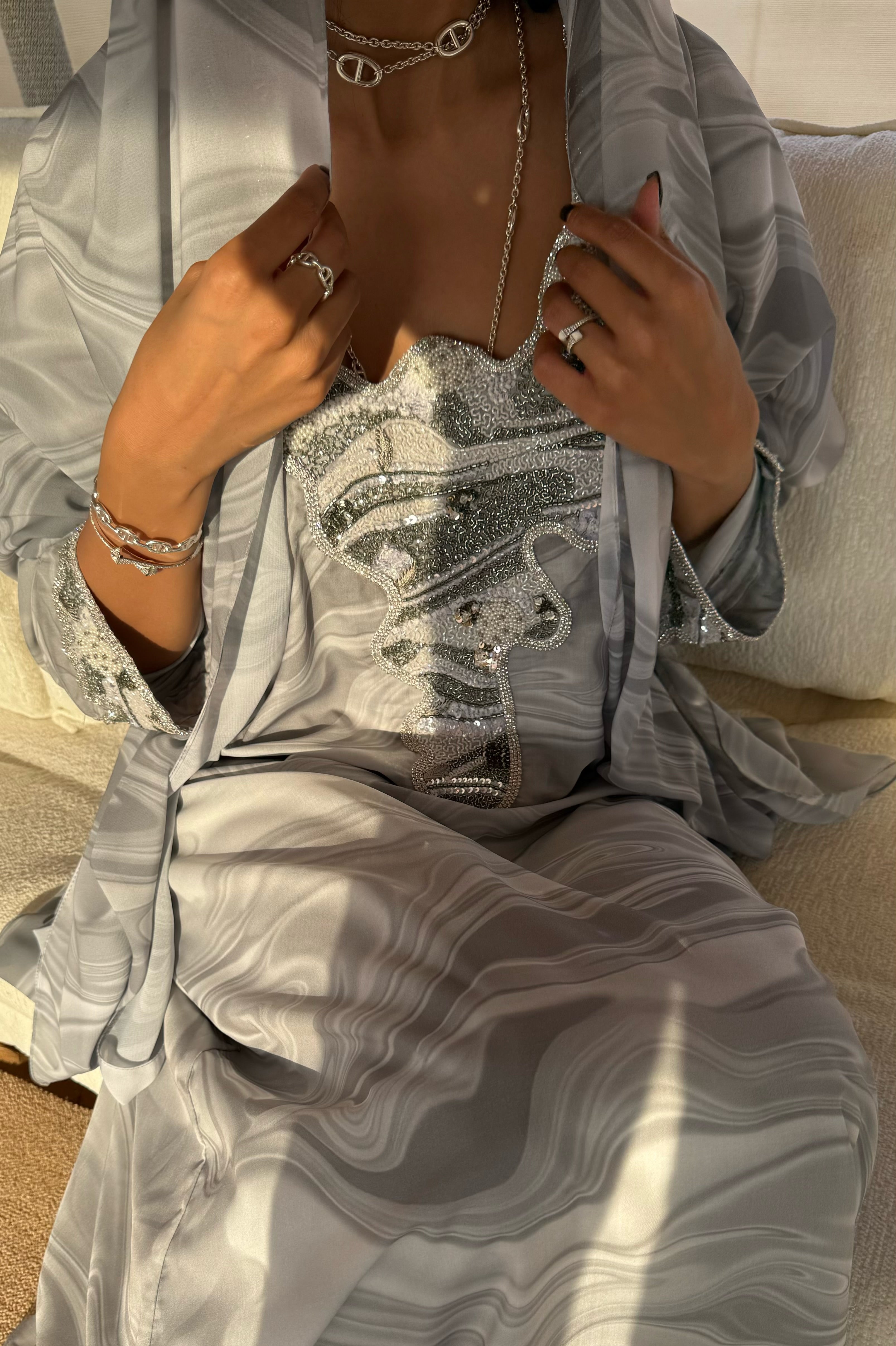THE SHAMMA - grey