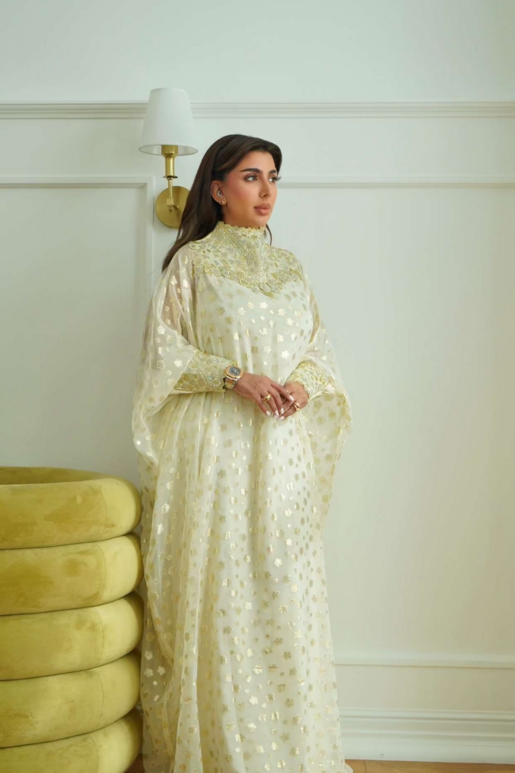 THE GHADA - off white